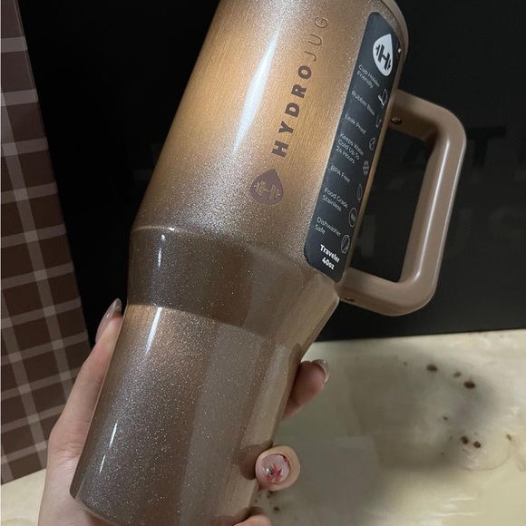 HydroJug Shimmering Bronze Bottle - Picture 3 of 6